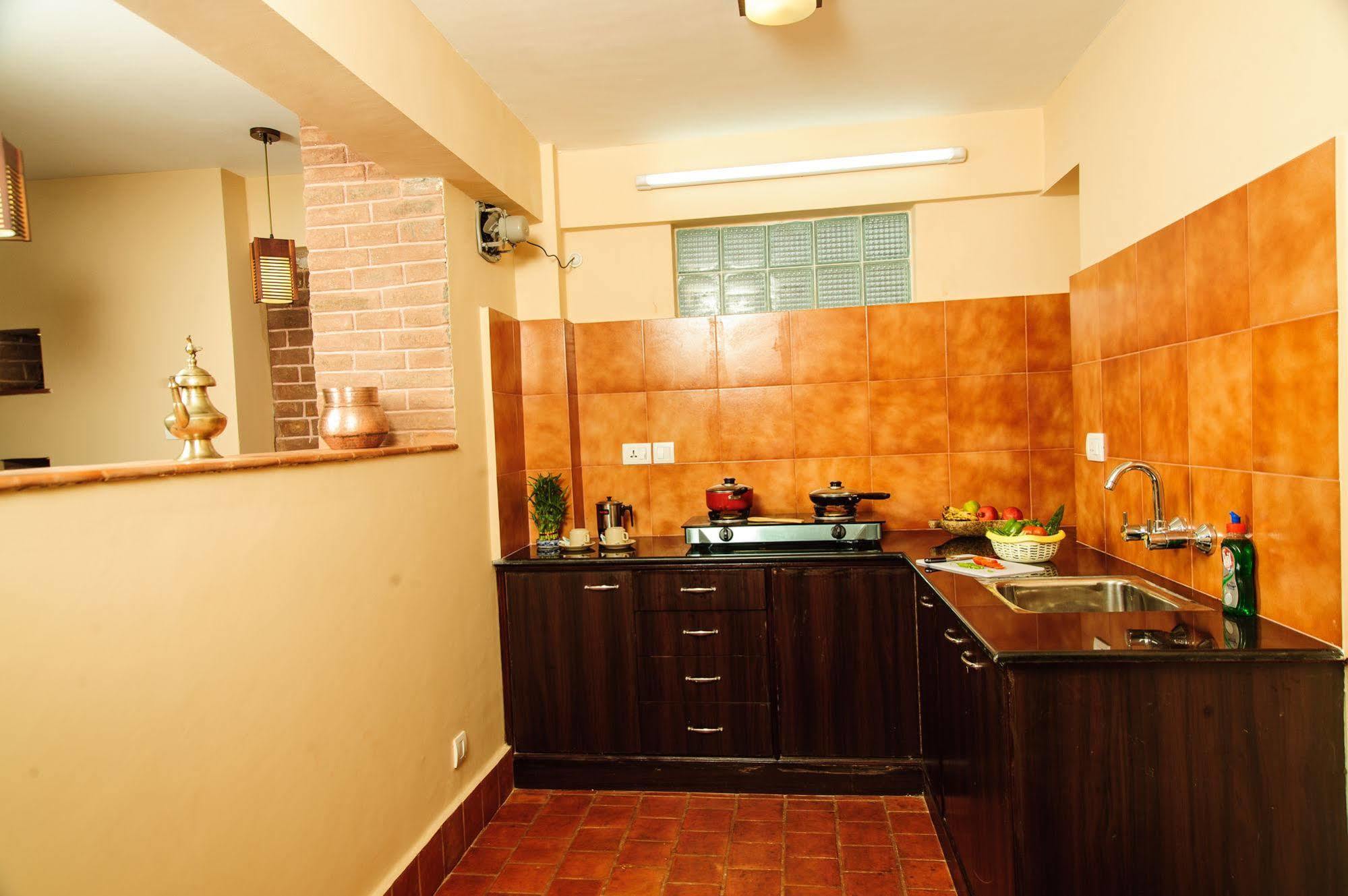 Thagu Chhen, A Boutique Hotel Μπακταπούρ Εξωτερικό φωτογραφία
