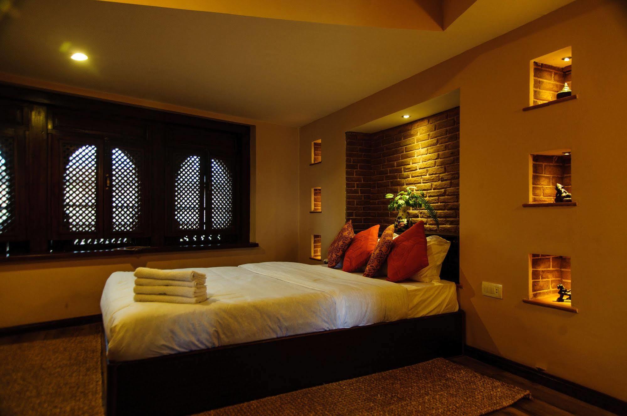 Thagu Chhen, A Boutique Hotel Μπακταπούρ Εξωτερικό φωτογραφία